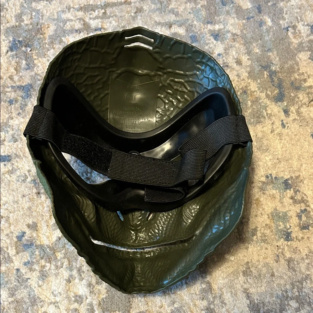 Hasbro Lizard mask from the 2012 movie The Amazing Spider-Man.